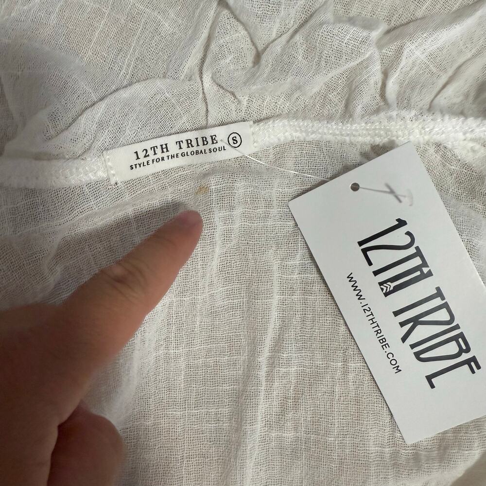 12th Tribe Guilliana White Ruffle Blouse, White, S - Picture 4 of 4